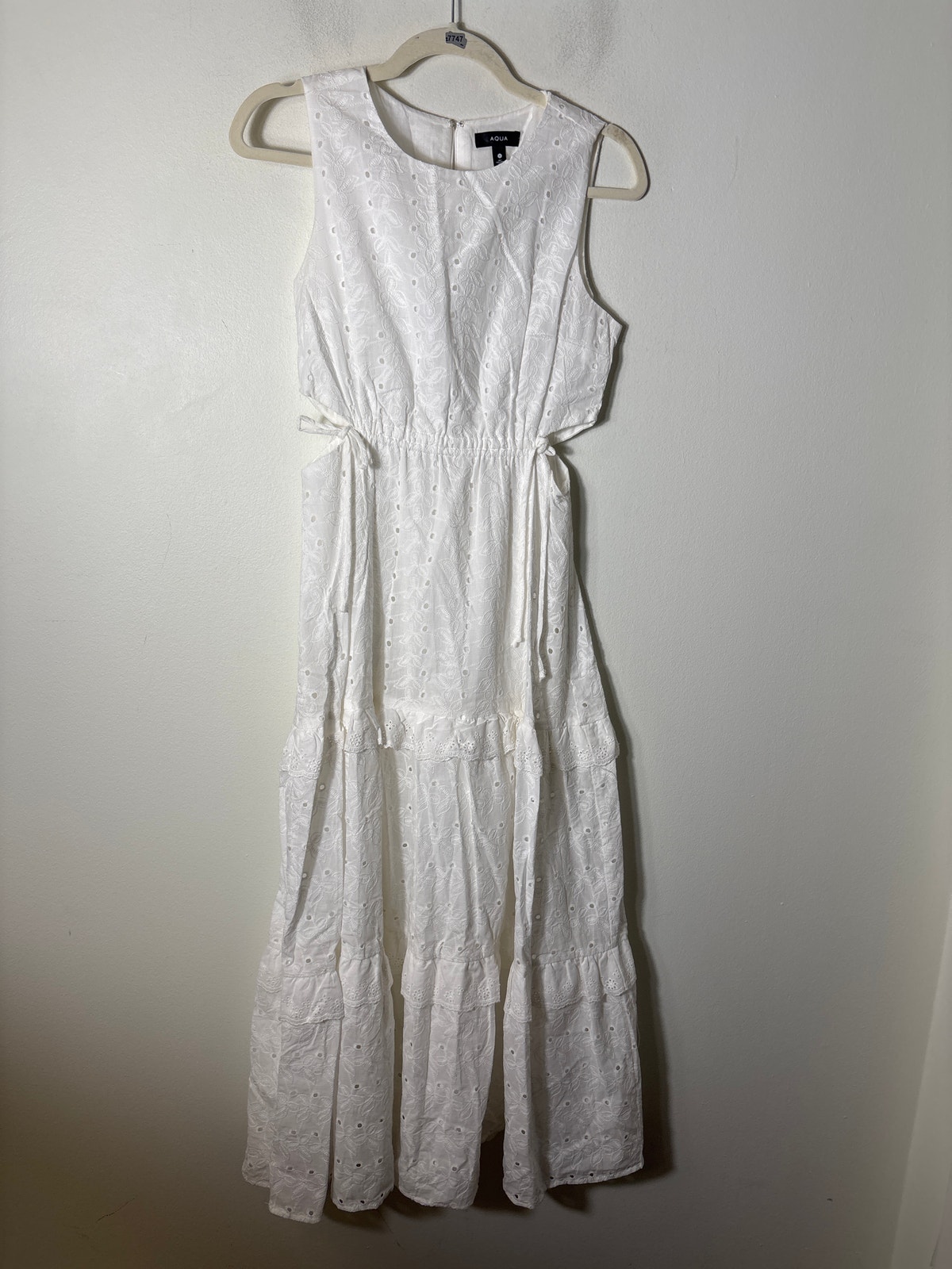 Aqua White Eyelet Side Cut Out Maxi Dress Sz S